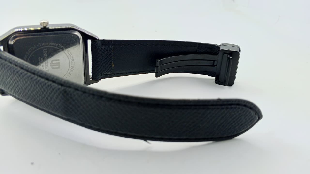 Premium Square-Dial Men's Watch with Diamond Index & Leather Strap