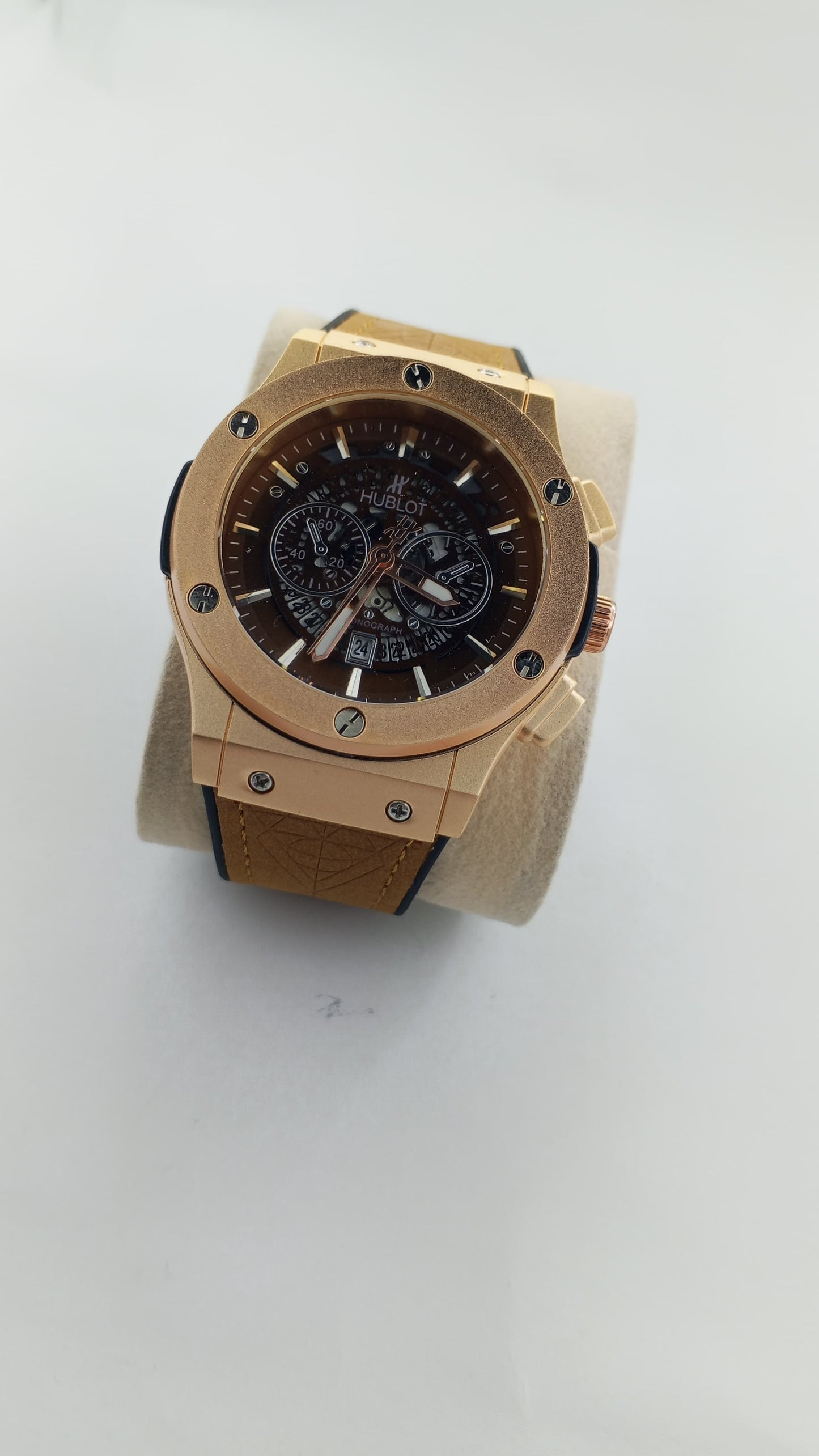 Hublot Geneve Premium Men's Chronograph-Style Watch