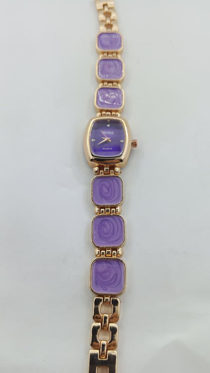 Beike Elegant Rose Gold Tone Ladies Bracelet Watch with Purple Accents