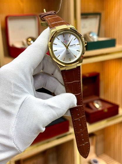 Trove Classic Quartz Watch – Black Dial | Premium Leather Strap